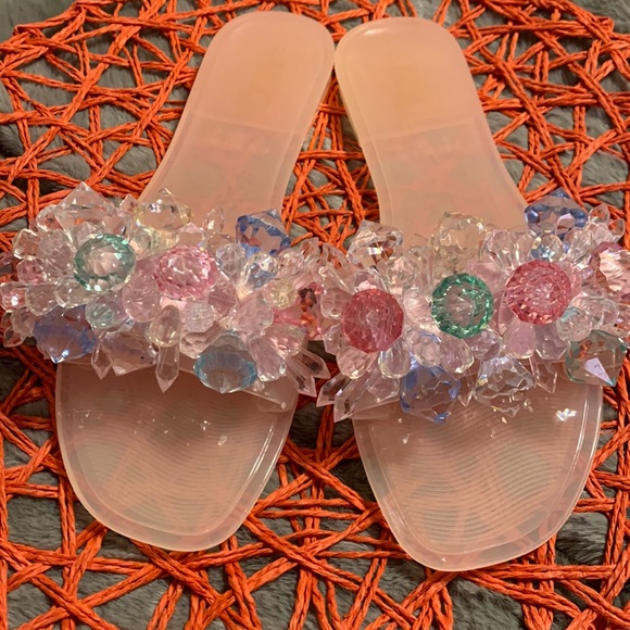 Rouge Helium Shoes - Beautiful peach colored jeweled geli sandals